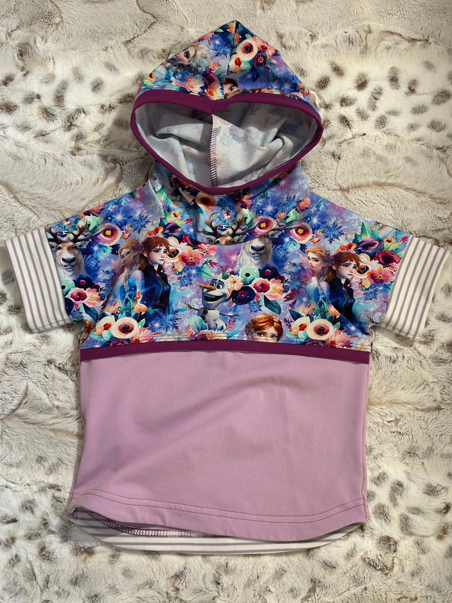 Dolman avec capuche la reine 6-18M