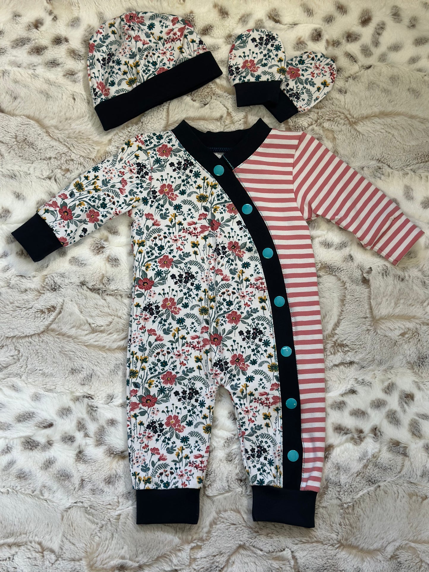 Ensemble romper NB ligné rose